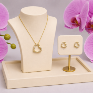 Conjunto Colar e Brincos Coração com Zircônias Banhado a Ouro